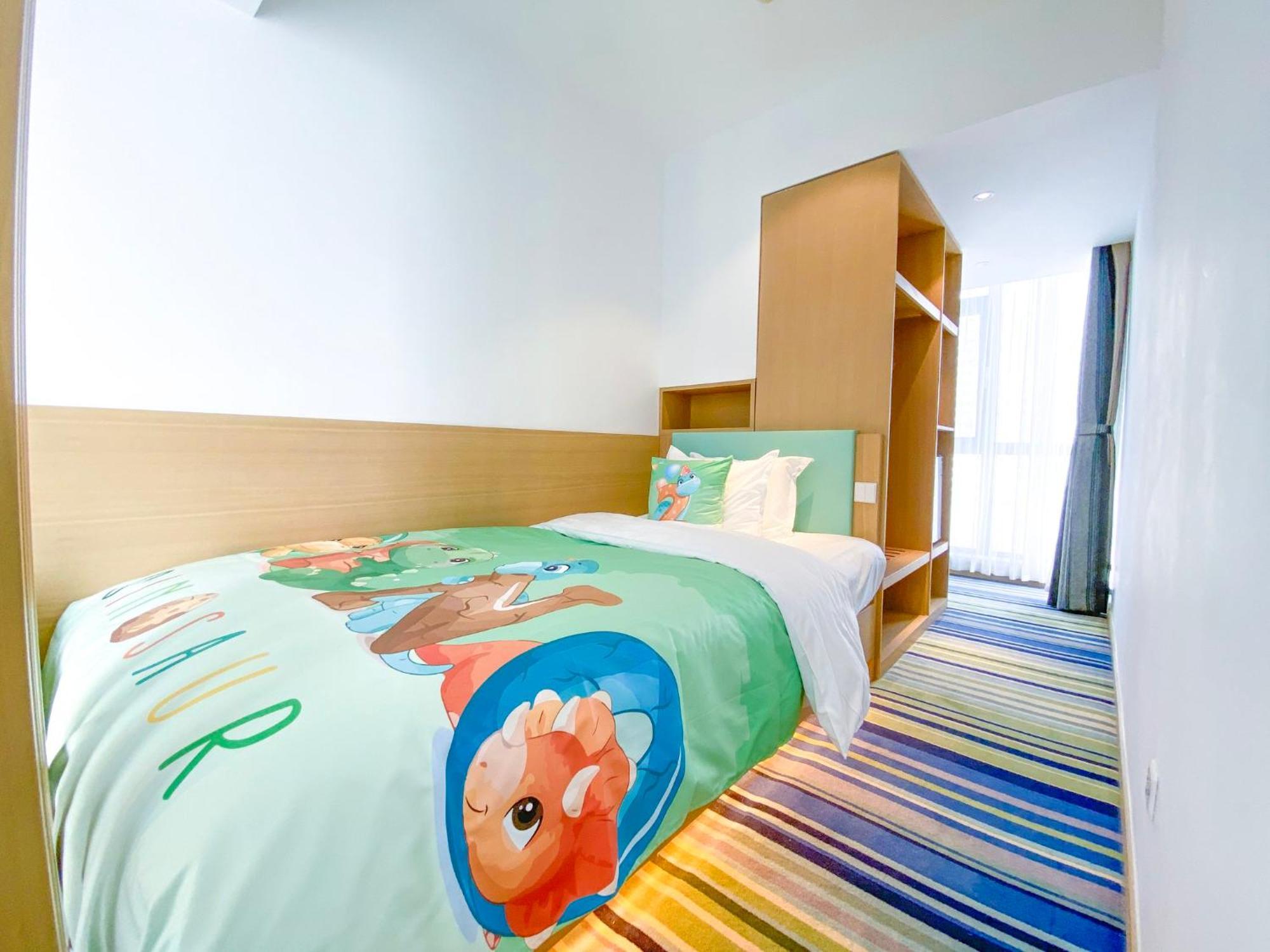 Holiday Inn Express Yingkou Onelong Plaza By Ihg Gaizhou Eksteriør bilde